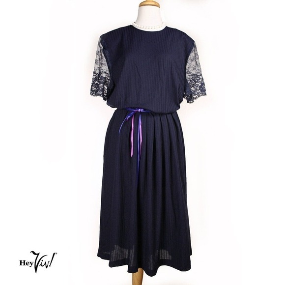 Vintage 80s Blue Dress Padded Shoulder Elastic Waist Lace Sleeves Sz 18 -Hey Viv - Picture 1 of 6